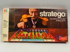 1977 Milton Bradley Stratego Board Game COMPLETE Vintage 4916