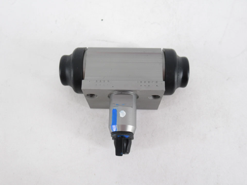 Genuíno OEM Nissan 44100-3SG0A cilindro de roda de freio a tambor traseiro 2013-2025 Sentra - Imagem 3 de 4