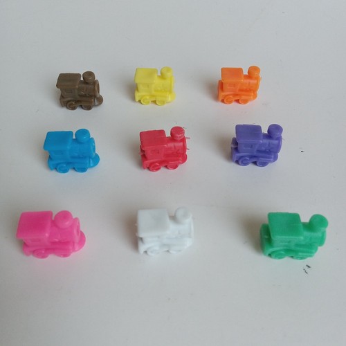 Train Plastic Beads - Set of 9 Locomotives; Transportation, Crafts, Hobbies