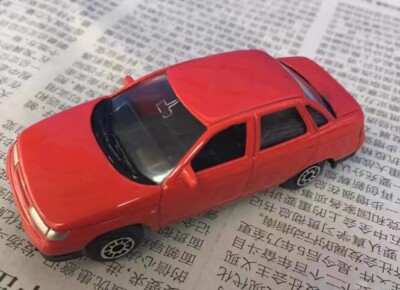 1/64 LADA 110 car model