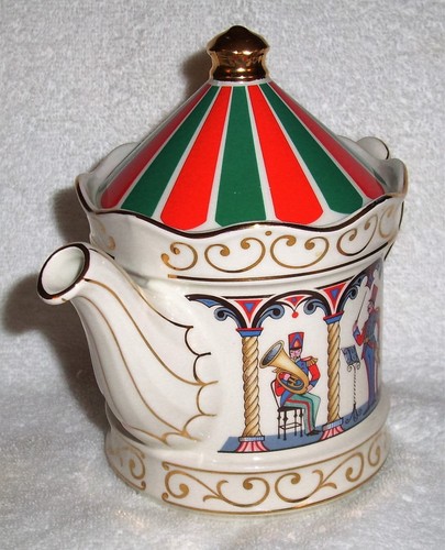 Sadler Band Stand Teapot - Picture 2 of 12