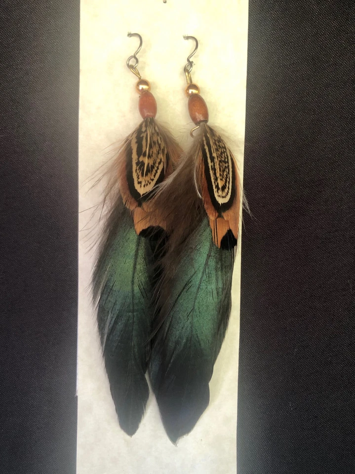 Pendientes Pluma Bronce Natural Negro Hackle con Tapa de Faisán Foto 3 de 4