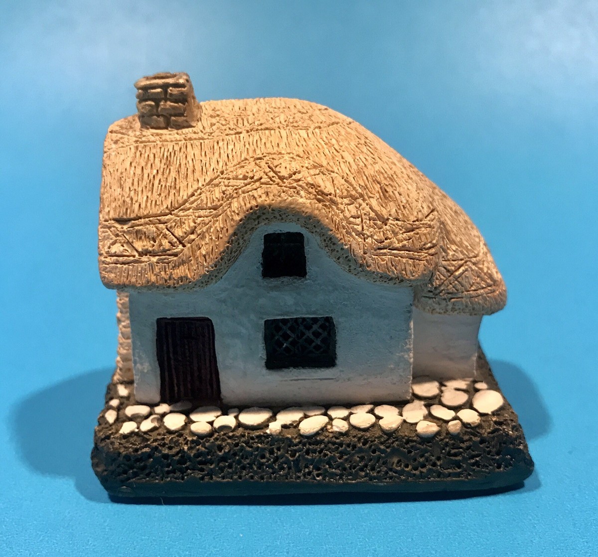 リリパットレーン LILLIPUT LANE「PLAYTIME」 Lilliput Lane Rare Version 1 Woodcutters Cottage Miniature Unboxed