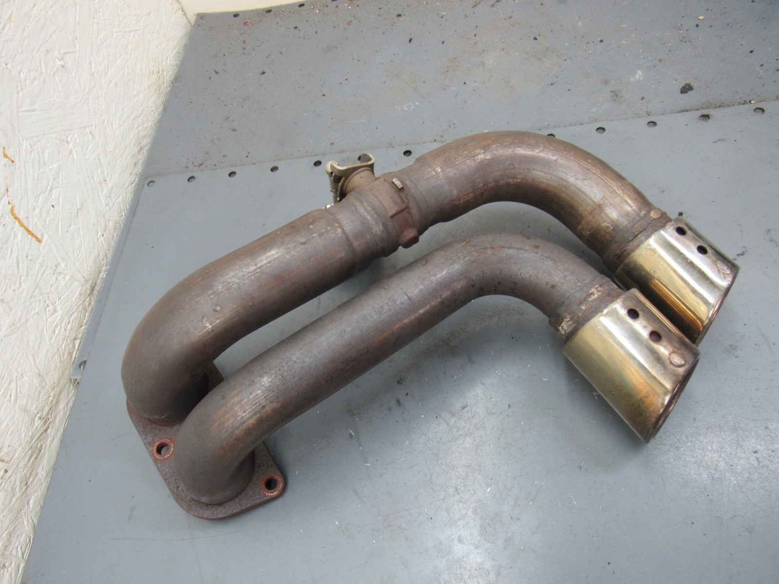 Ferrari 360 Exhaust Tip Muffler Exhaust Left Driver 1999-2005 OEM