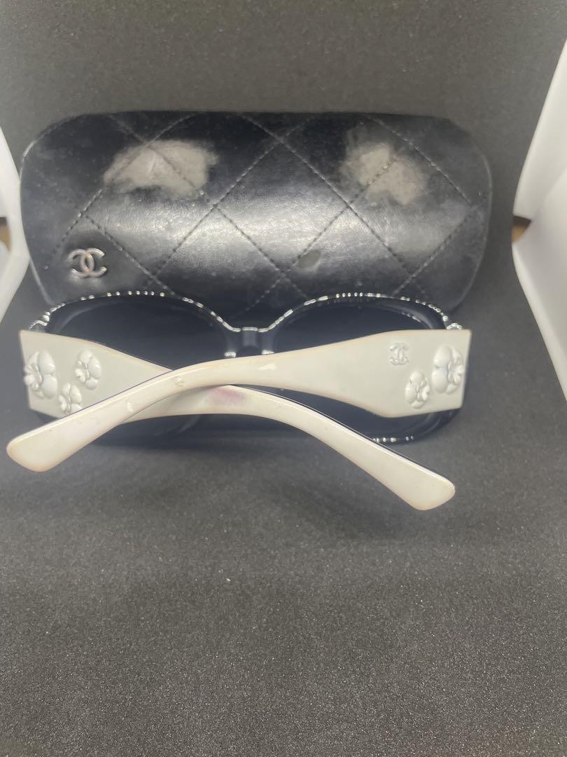 CHANEL Camellia Sunglasses with Floral Motif Style 11