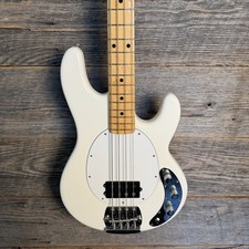 Ernie Ball Music Man Retro 70s Stingray 4-String Bass Guitar - White