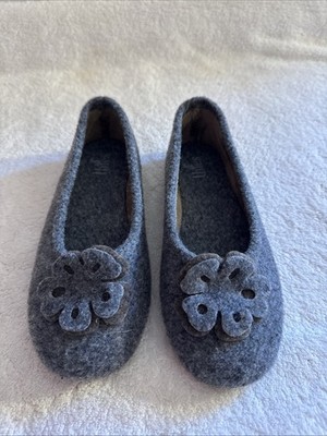 Women's Felt Slippers with Natural Sheepskin Wool House Slippers Ballet Flower