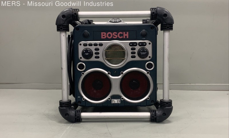 Bosch PB10-CD Power Box Jobsite Radio CD Player 12V-24V Battery Charger
