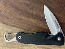Leatherman Crater C33 Pocket Knife W/ Carabiner Very Nice!  TSA Confiscated ￼