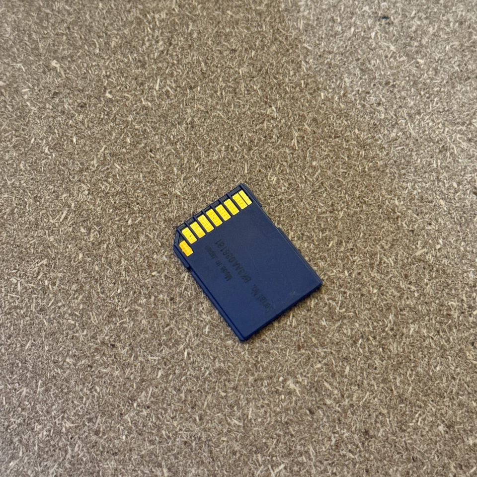 Canon Genuine 8MB MEGABYTE SDC-8M SD Camera Memory Card - Image 2 of 2