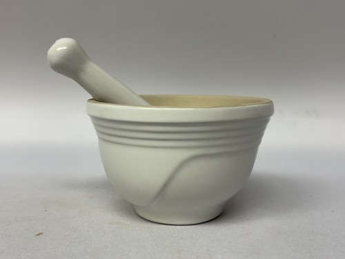 Juego de mortero y mortero de cerámica de gres blanco Le Creuset - Imagen 2 de 5