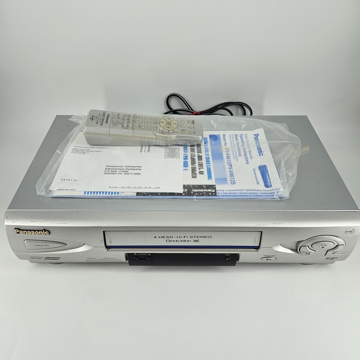 Panasonic PV-V4612S VCR VHS Hi-Fi Blue Line Omnivision w/ Remote