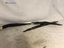 Wischerarm vorne Nissan Micra III K12  P8527635