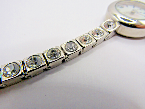 Vivani rhinestone women's watch Ready to wear or resale it New battery Lot F 19 - Picture 6 of 6