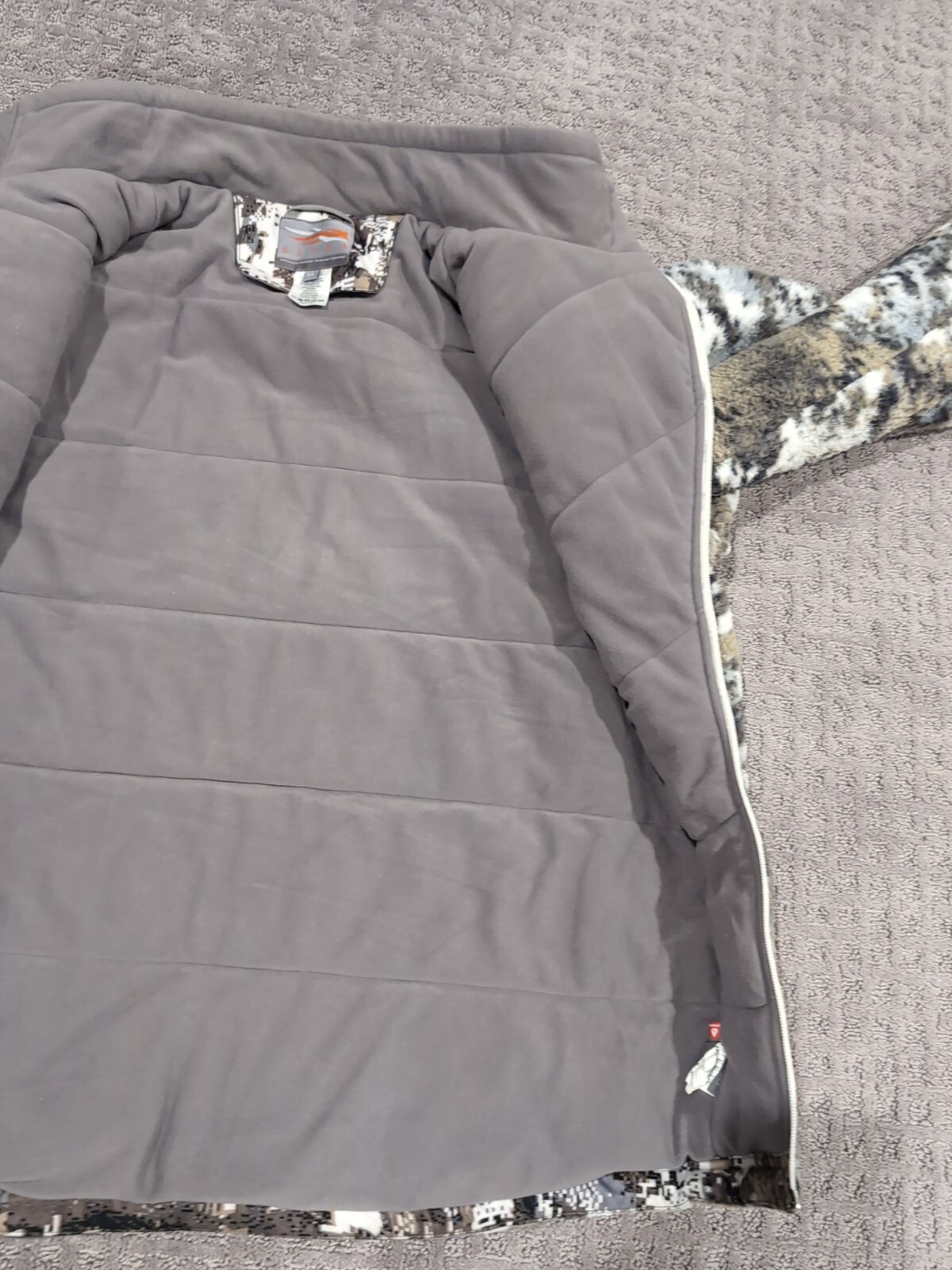 Sitka Fanatic Jacket XL EV2 Whitetail Gore Windstopper; Excellent! Free