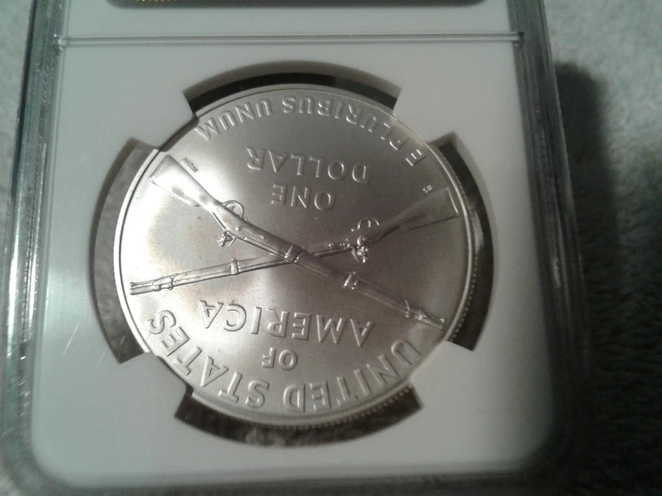 2012 W INFANTRY $1 SILVER COMMEMORATIVE NGC MS70 EARLY RELEASE - Image 4 of 4