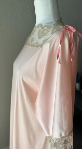 Vintage 1970s Vanity Fair Pink Nylon Satin Nightgown W/ White Lace Trim Sz Small - Picture 11 of 19