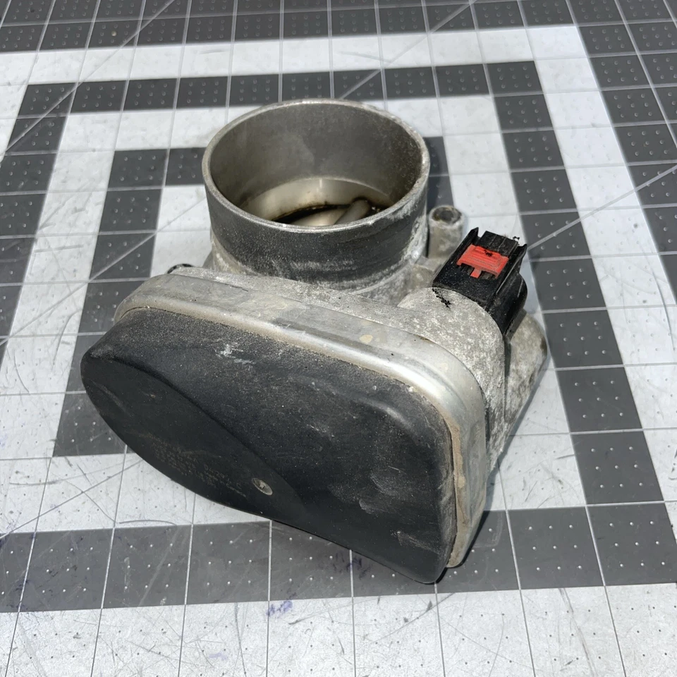 Dodge Nitro 2007 2011 2005 2010 Dodge Charger Chrysler 300 carrocería del acelerador Foto 3 de 4