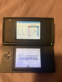 Nintendo DS Lite Console (USG-001) w/ Charger & Pok&eacute;mon Role Playing Game Lot
