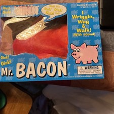 Jouet de marche cochon peluche rose animé Mr Bacon Westminster 1998 / Neuf