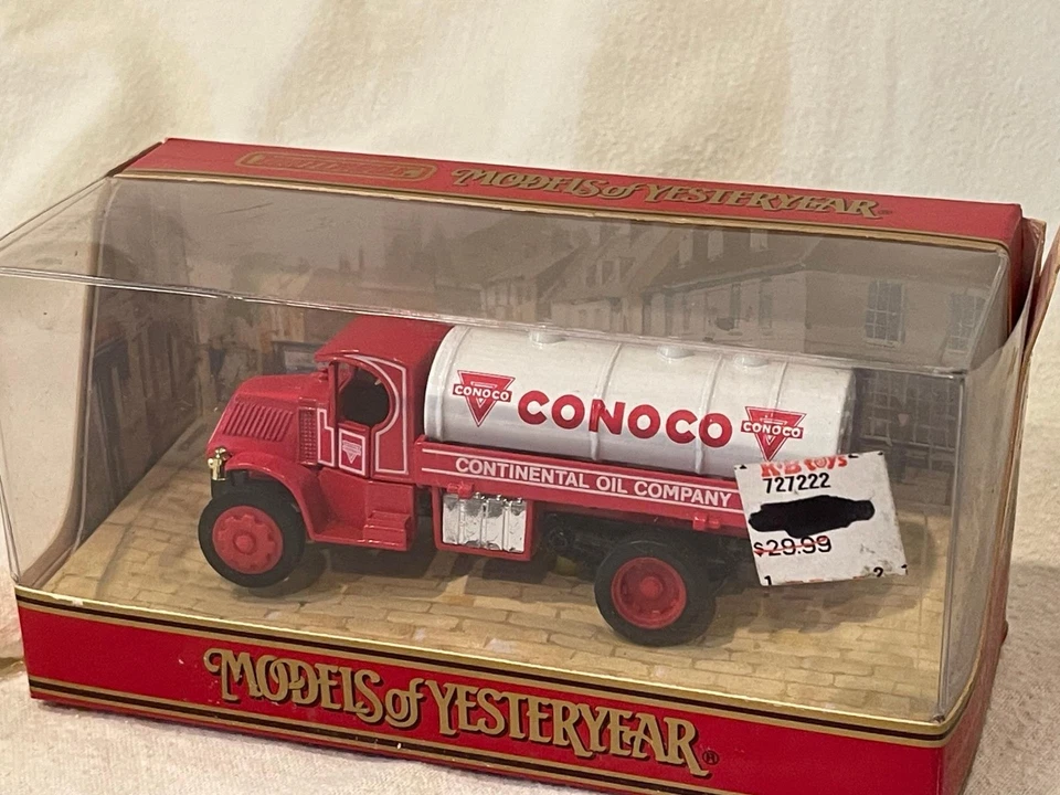 Matchbox Models of Yesteryear Y23-B 1930 Mack AC Conoco Tanker Truck - Image 2 of 4
