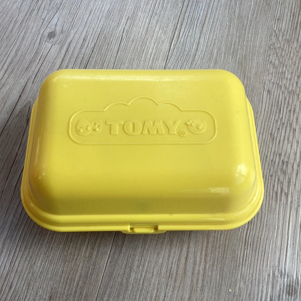 Tomy Hide & Squeek Eggs Vintage 1993 Toy Shape Sorter Box Children's Activity - Image 4 of 4