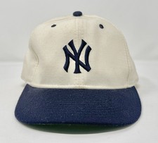 Rare Vintage 80  s 90  s New Era New York Yankees Two Tone White Blue Fitted Hat
