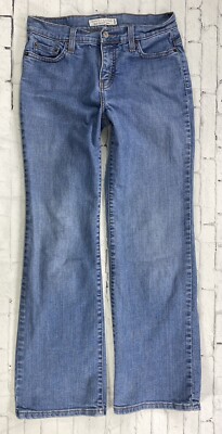 Levi s 512 Boot Cut Perfectly Slimming Blue Jeans Women s Sz 4 Short 28X28 EUC