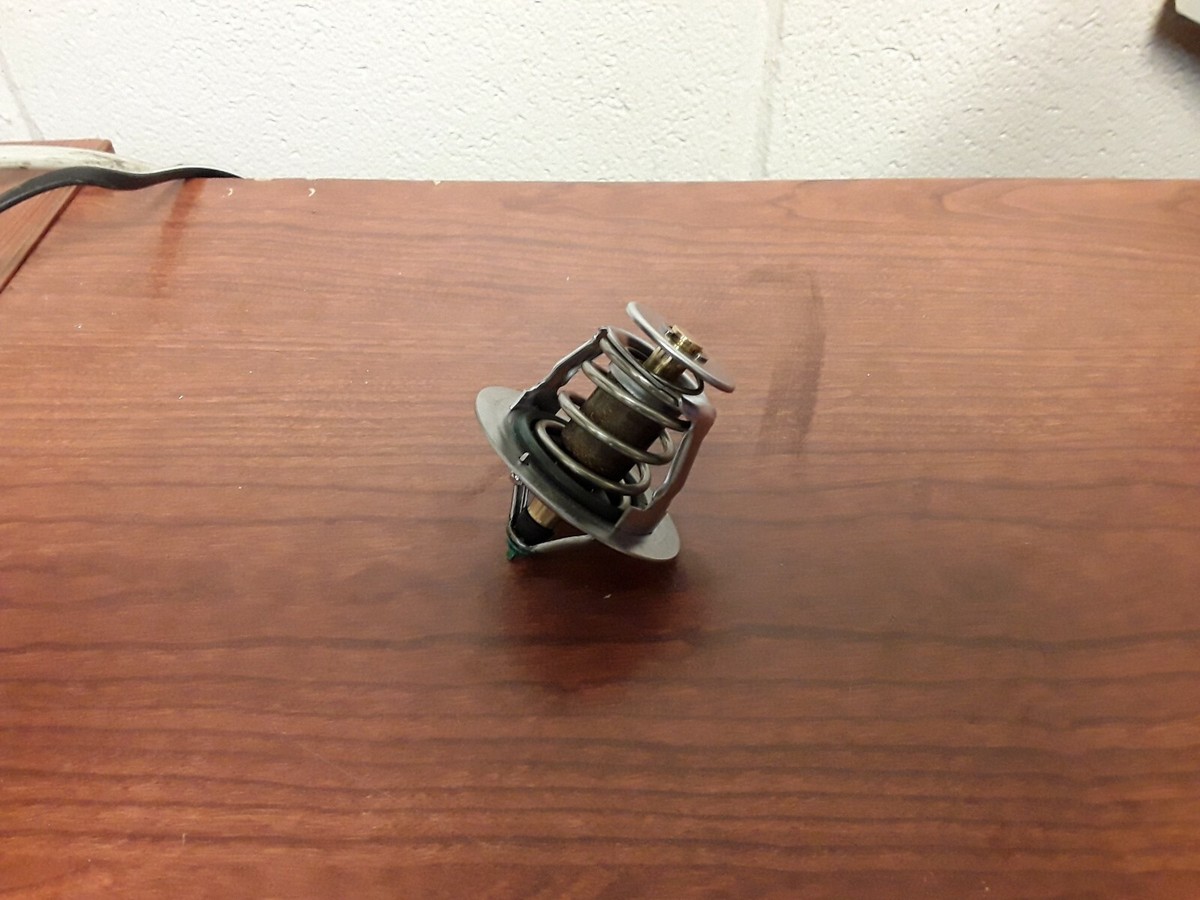 TOYOTA 80916-76088-71 Thermostat | eBay