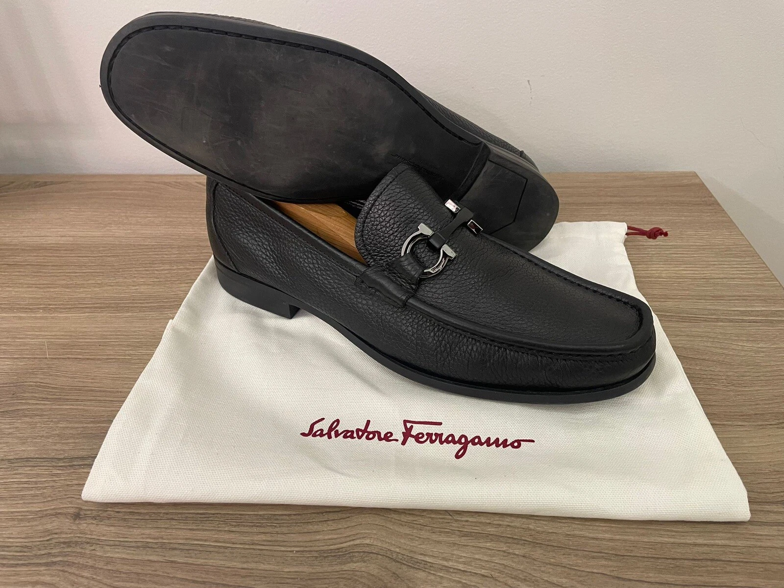 Ferragamo — Salvatore Ferragamo Grandioso Pebbled  Men’s Shoe Loafer Gancci bit Black 8.5 EE