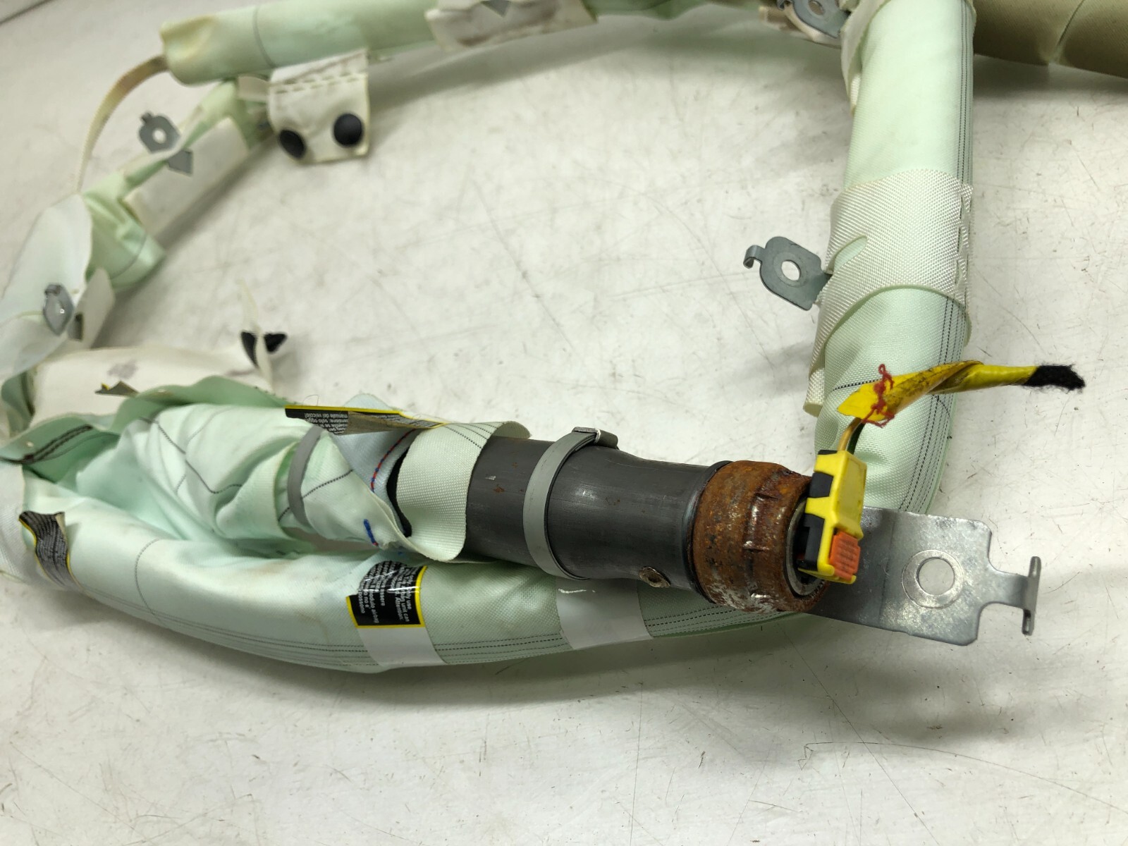 2014-2023 MASERATI QUATTROPORTE RIGHT PASS SIDE ROOF CURTAIN HEAD AIRBAG OEM.