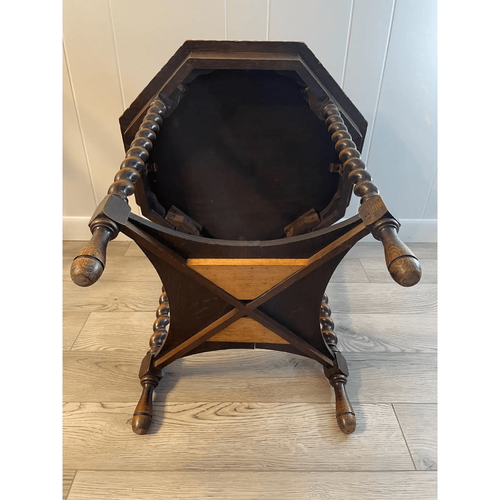 1920s English Barley Twist End or Side Table - Picture 10 of 13