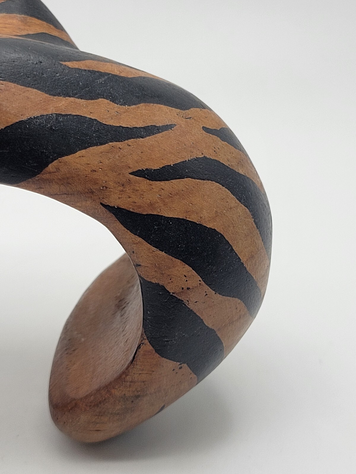 Vintage Carved Wood Zebra Animal Print Chunky Cuff Br… Gem