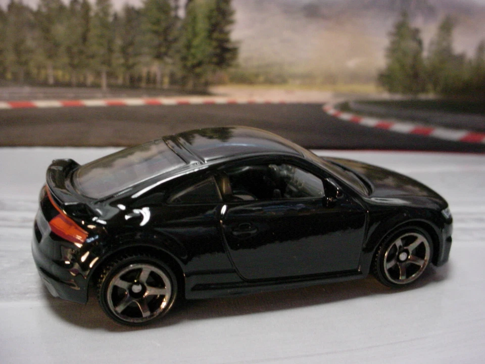 2023 AUTOBAHN EXPRESS IV Design Exclusive '19 AUDI TT RS ☆black☆Matchbox - Image 2 of 4