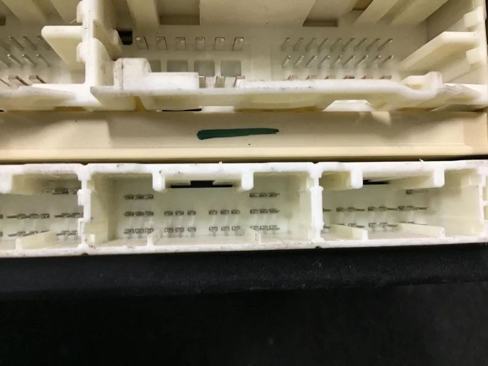 Chasis ECM Multiplex Red Carrocería Control Mercado EE. UU. Se adapta a 13 LEXUS RX350 452703 Foto 4 de 4