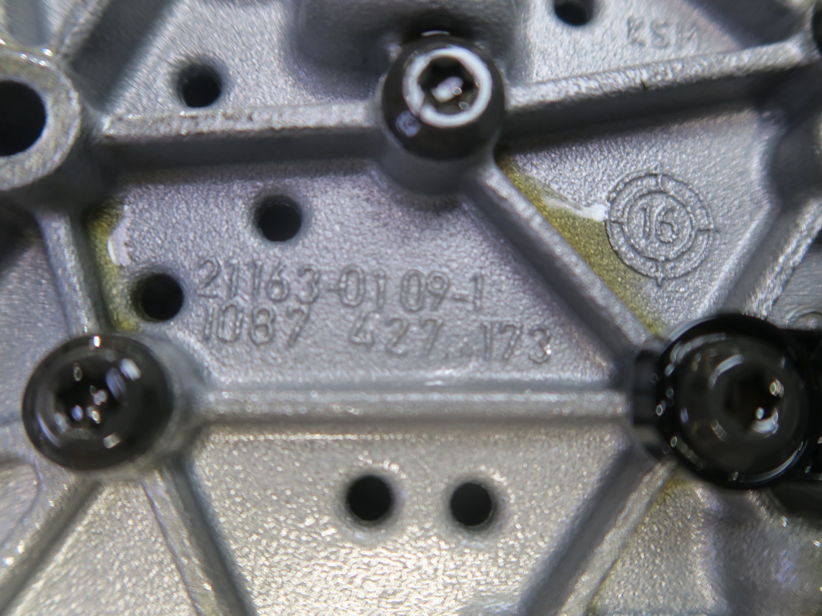 Maserati Ghibli 2014-2019 Valve body