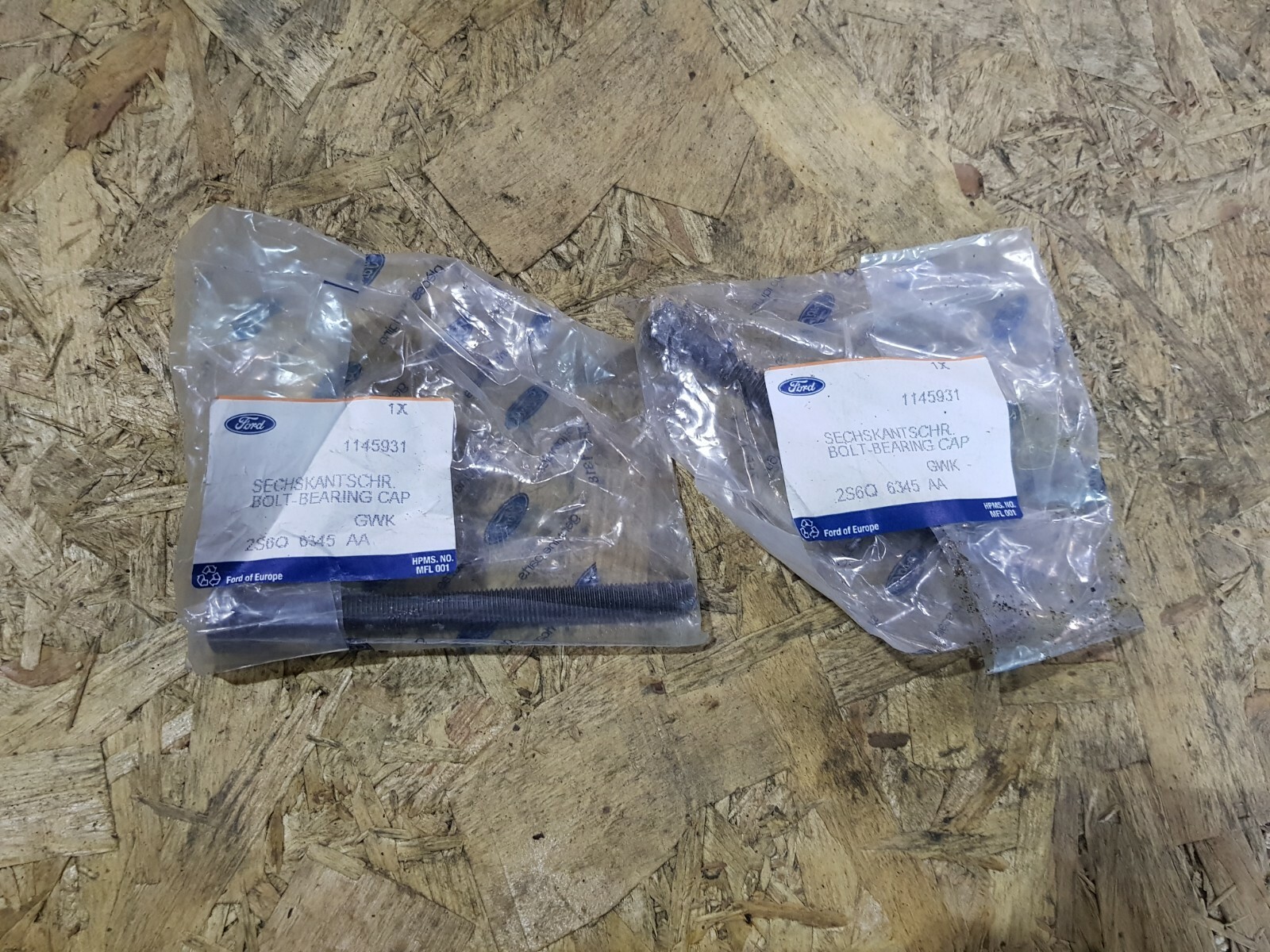 Genuine Ford Crankshaft Pistons & Bearings Hex Bolt 1145931 for  