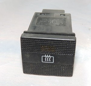 Heckscheibenheizungsschalter 1H0959621 Heizungsschalter Schalter VW Golf 3 Vento