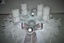 Adventskranz weiß grau 40 cm mit oder ohne Kerzen erhältlich Federkranz Advent