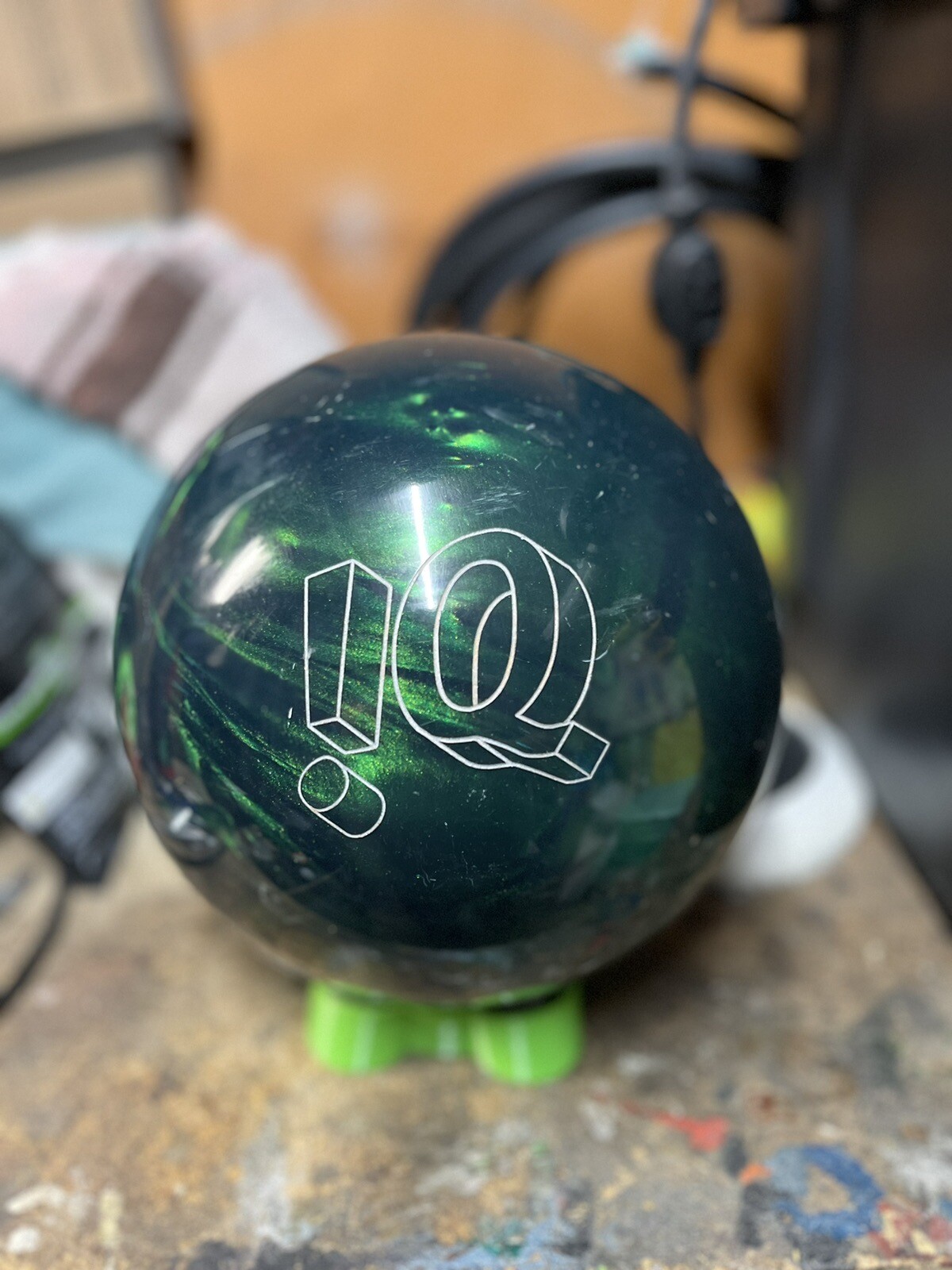 14 Lbs Storm IQ Emerald Bowling Ball CLEAN! Rummikub