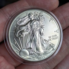 2015 American Silver Eagle 1 oz .999 Fine Silver Coin in Capsule UNC BU