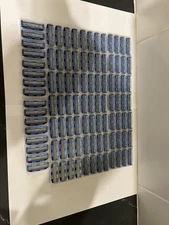 100 Kirkland Signature Triple Blade Refill Cartridges. 25x4 Cartridges 