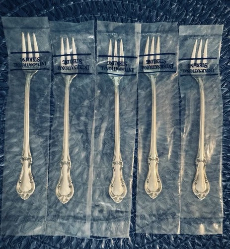 International Sterling Silver Joan of Arc Cocktail Forks 5 New & Unopened