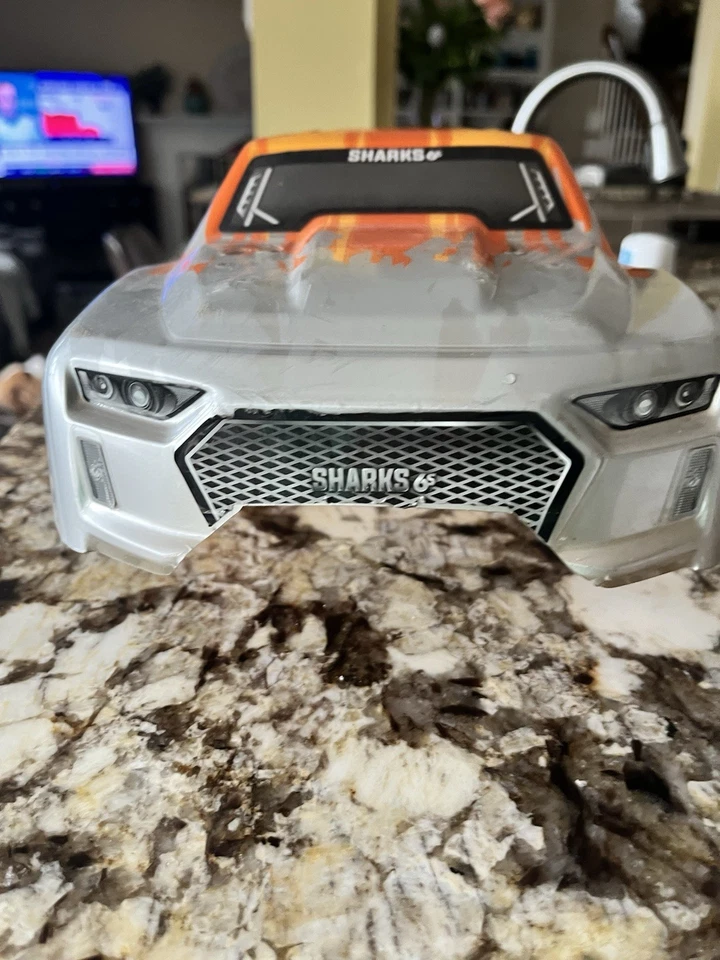 F5 Racing Speedline Sharks RC Mari 1/10 Pre-Cut Plastic Body Flame Truck Shell - Image 3 of 4