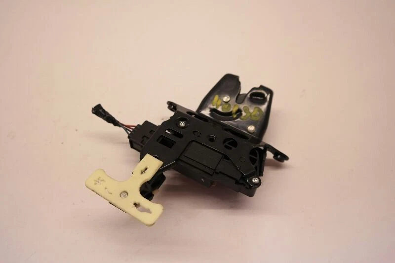 Actuador de bloqueo de maletero Buick Lacrosse 2009   Foto 4 de 4