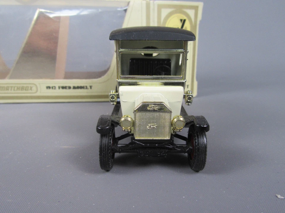 D19 Matchbox Y-12 Ford T Van 1912 Coca Cola Models Of Yesteryear IN Box 1:3 5 - Image 2 of 4