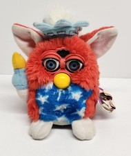 Furby 1999 Model 70-893 Statue of Liberty Patriotic Tiger Electronics KB Toys SE