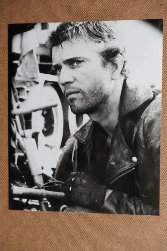 Mel Gibson - Mad Max II    10 x 8 inch promo
