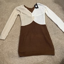 Women’s Knit Dress. Size Médium. Brand Is Fashion Nova.