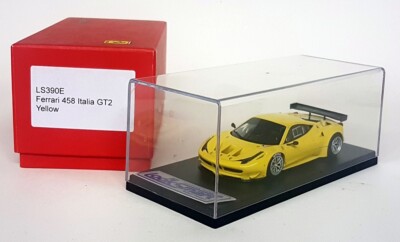 Looksmart 1/43 Ferrari 458 Italia GT2, Couleur Jaune, Miniature Résine
